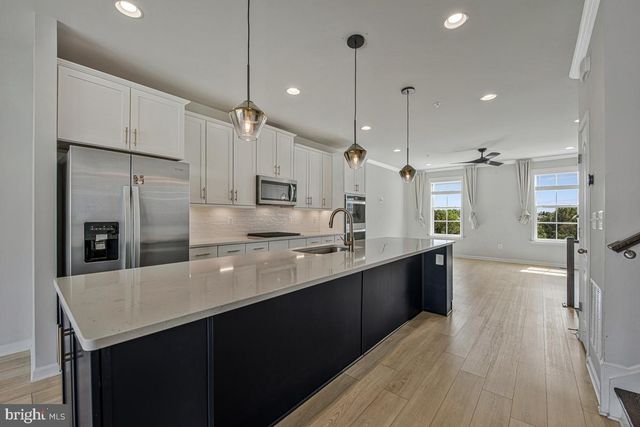 1030 HIGH POINT TRL, Laurel, MD 20707