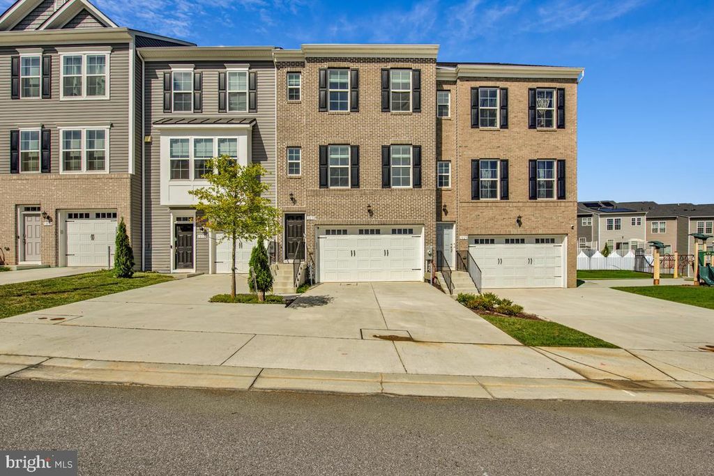 1030 HIGH POINT TRL, Laurel, MD 20707