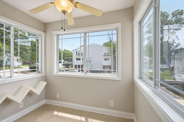 2414 Lake Park Road 6101, Lexington, KY 40502
