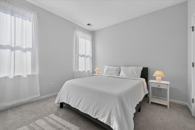 206 W Respite Lane, Summerville, SC 29483