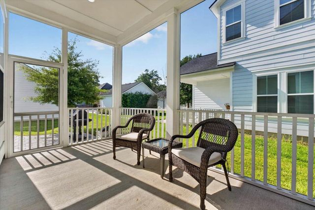 206 W Respite Lane, Summerville, SC 29483