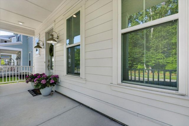 206 W Respite Lane, Summerville, SC 29483