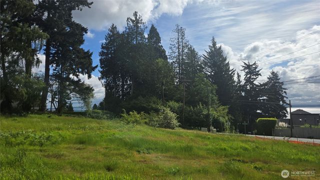 1562 Cole Street SE, Port Orchard, WA 98366