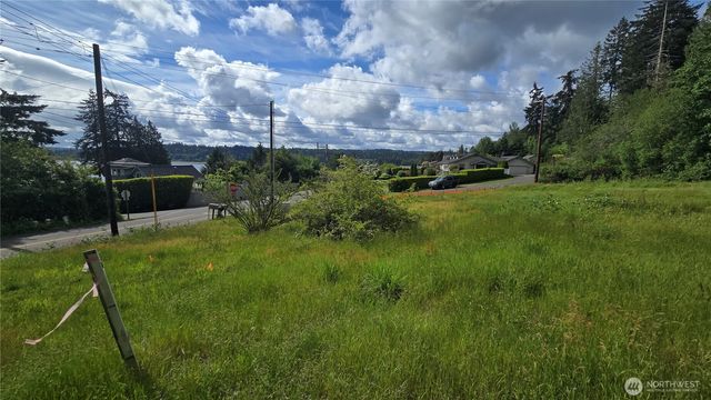 1562 Cole Street SE, Port Orchard, WA 98366