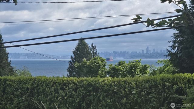 1562 Cole Street SE, Port Orchard, WA 98366