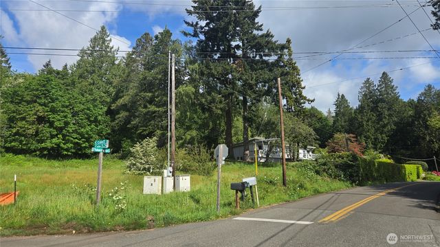 1562 Cole Street SE, Port Orchard, WA 98366