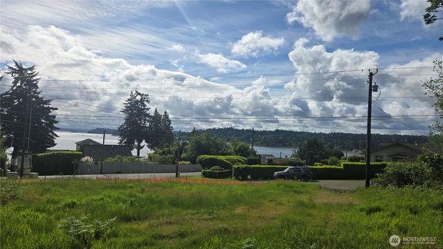 1562 Cole Street SE, Port Orchard, WA 98366