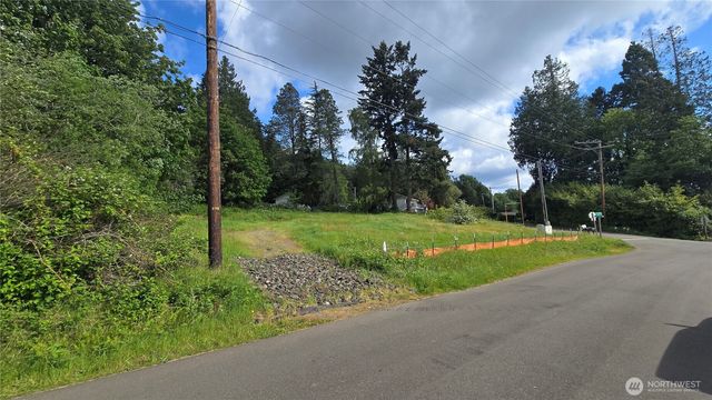 1562 Cole Street SE, Port Orchard, WA 98366
