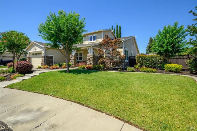 430 Longwood Pl, Vacaville, CA 95688