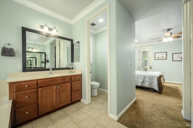 430 Longwood Pl, Vacaville, CA 95688