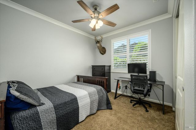 430 Longwood Pl, Vacaville, CA 95688