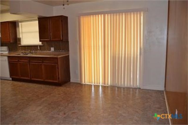 712 Alexander Street, Killeen, TX 76541