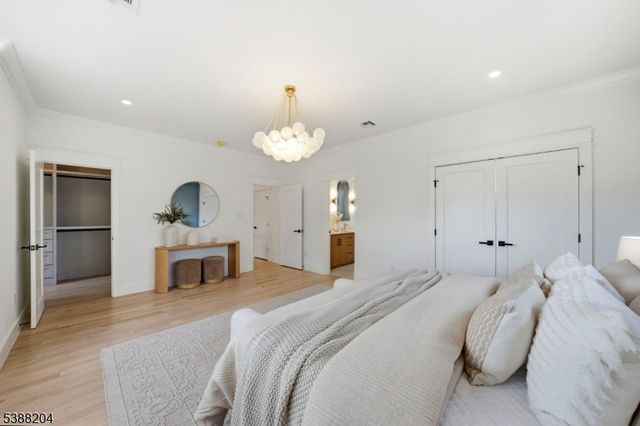 8 Lionel St, Clark Twp., NJ 07066