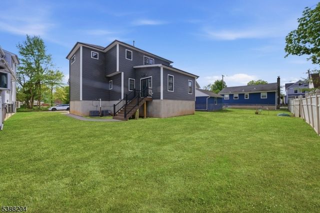 8 Lionel St, Clark Twp., NJ 07066