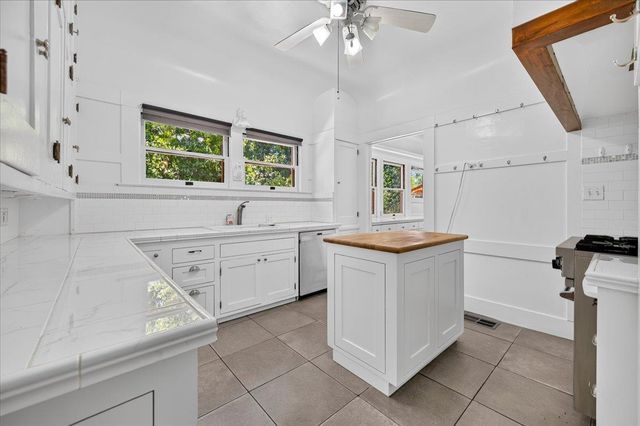 641 E Yale Avenue, Fresno, CA 93704