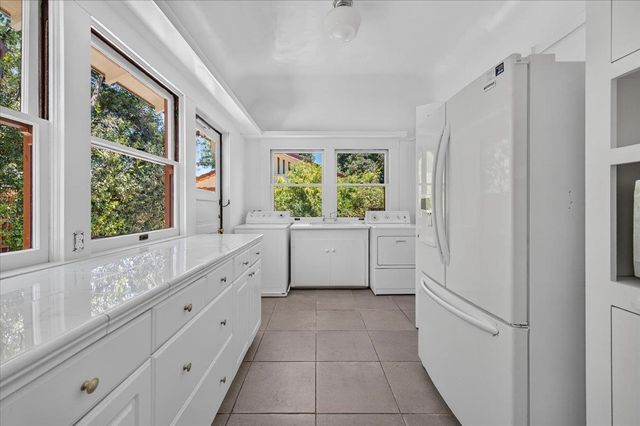 641 E Yale Avenue, Fresno, CA 93704