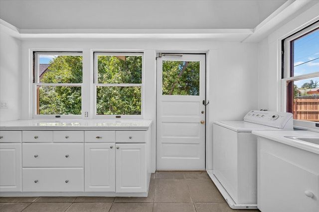 641 E Yale Avenue, Fresno, CA 93704