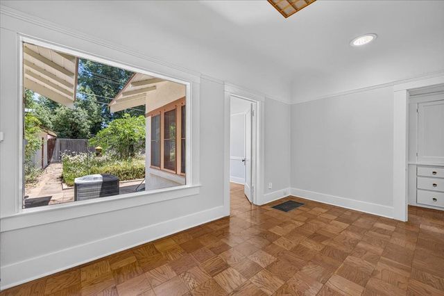 641 E Yale Avenue, Fresno, CA 93704