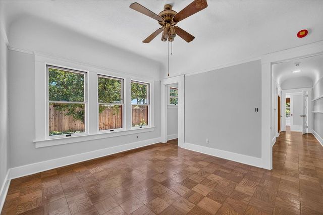 641 E Yale Avenue, Fresno, CA 93704