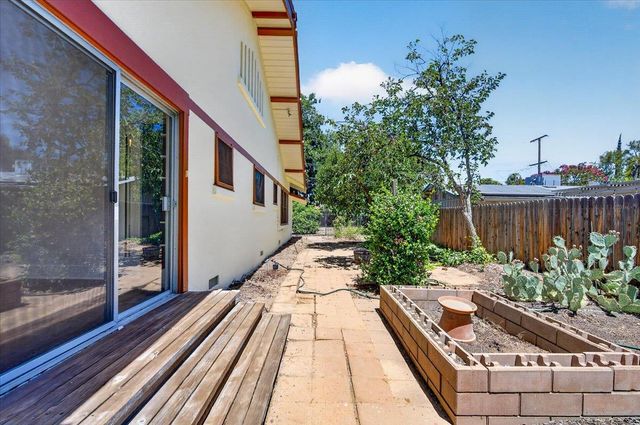 641 E Yale Avenue, Fresno, CA 93704