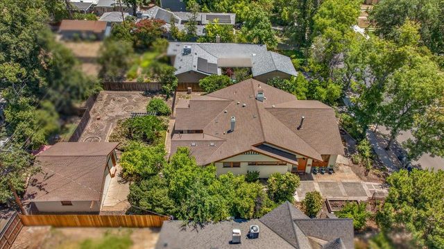 641 E Yale Avenue, Fresno, CA 93704