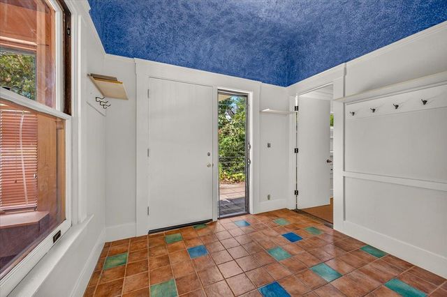 641 E Yale Avenue, Fresno, CA 93704