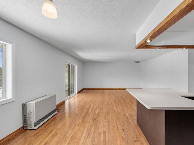 16 Bayberry Lane, South Burlington, VT 05403