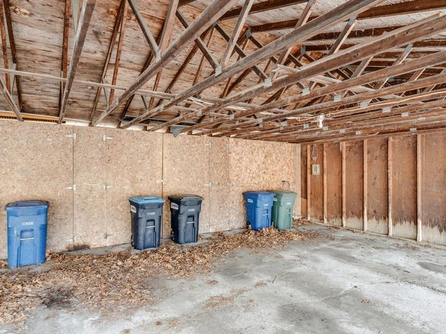 16 Bayberry Lane, South Burlington, VT 05403