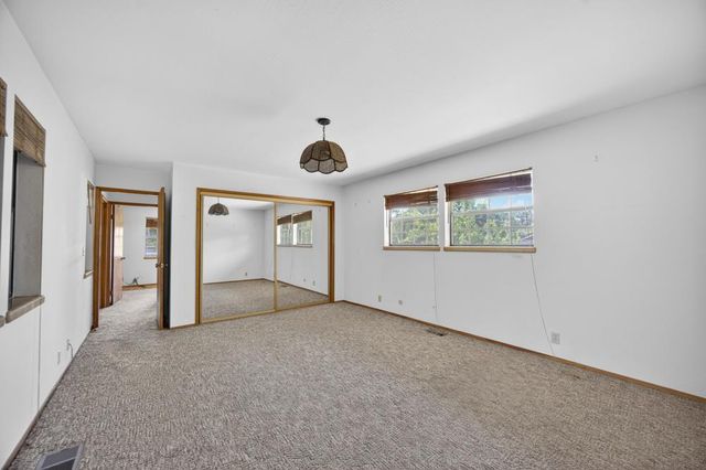 3045 Latham Ln, El Dorado Hills, CA 95762