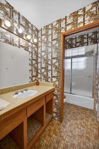 3045 Latham Ln, El Dorado Hills, CA 95762