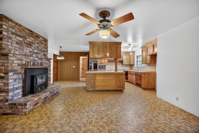 3045 Latham Ln, El Dorado Hills, CA 95762