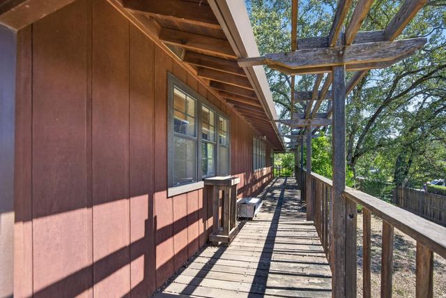 3045 Latham Ln, El Dorado Hills, CA 95762