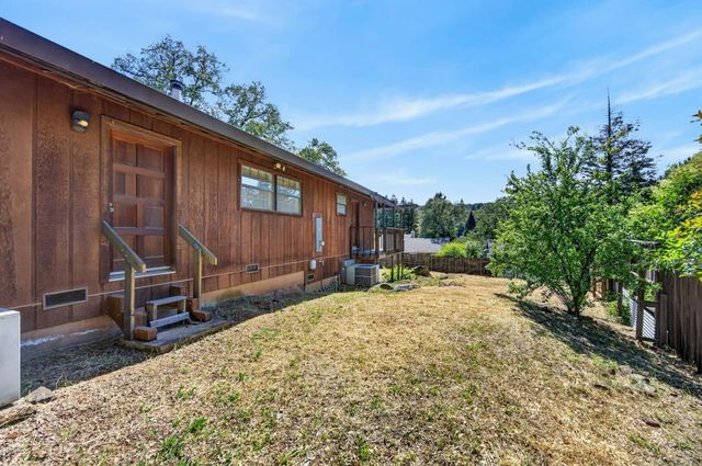 3045 Latham Ln, El Dorado Hills, CA 95762