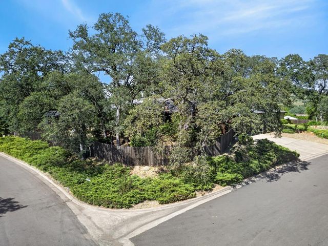 3045 Latham Ln, El Dorado Hills, CA 95762