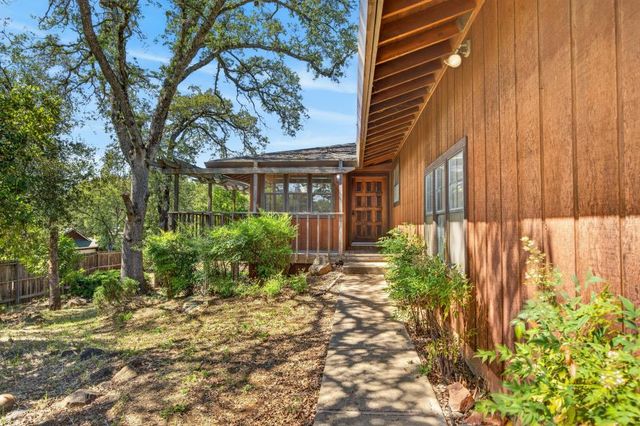 3045 Latham Ln, El Dorado Hills, CA 95762