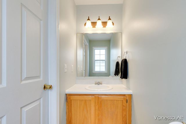 7030 S Cannon Place Lane NE 27, Rockford, MI 49341