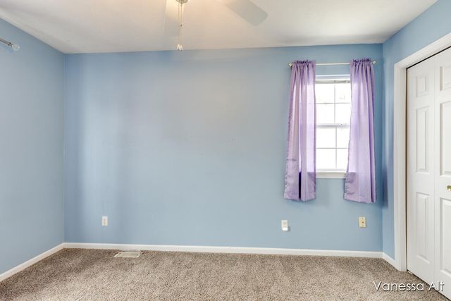 7030 S Cannon Place Lane NE 27, Rockford, MI 49341