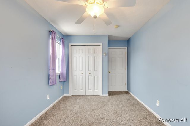 7030 S Cannon Place Lane NE 27, Rockford, MI 49341