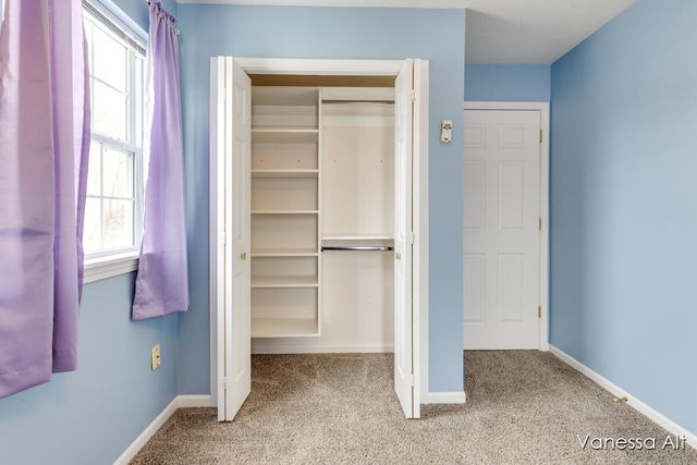 7030 S Cannon Place Lane NE 27, Rockford, MI 49341