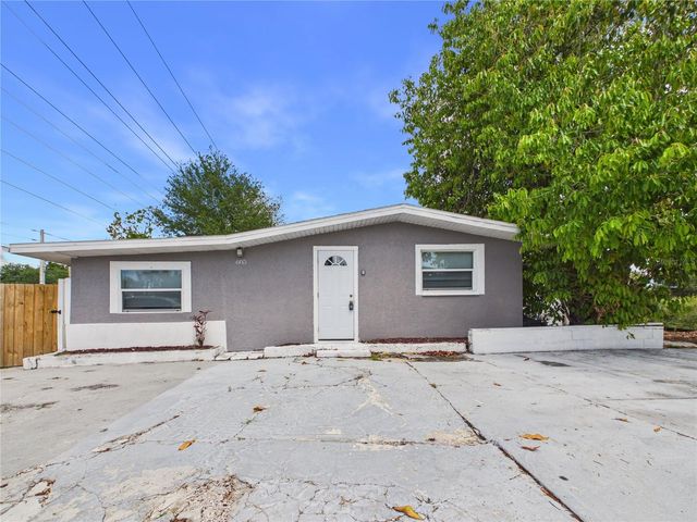 605 S DISSTON AVENUE, Tarpon Springs, FL 34689