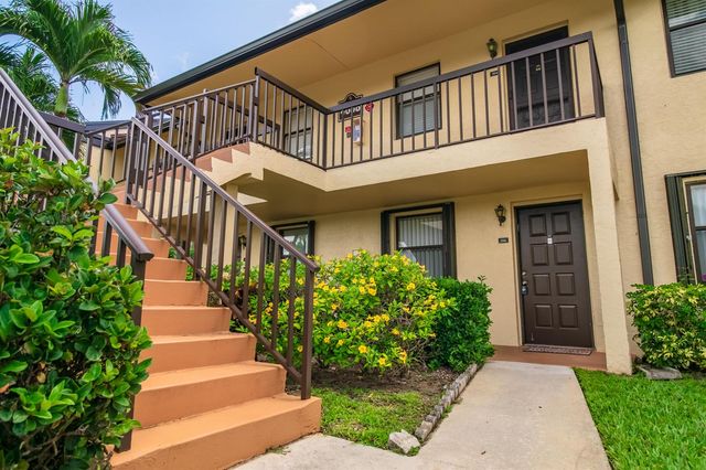 4688 Lucerne Lakes Blvd Boulevard E 104, Lake Worth, FL 33467