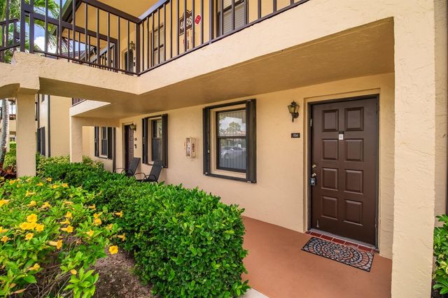 4688 Lucerne Lakes Blvd Boulevard E 104, Lake Worth, FL 33467