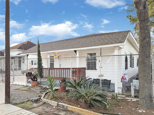 307 N Live Oak Street, Houston, TX 77003