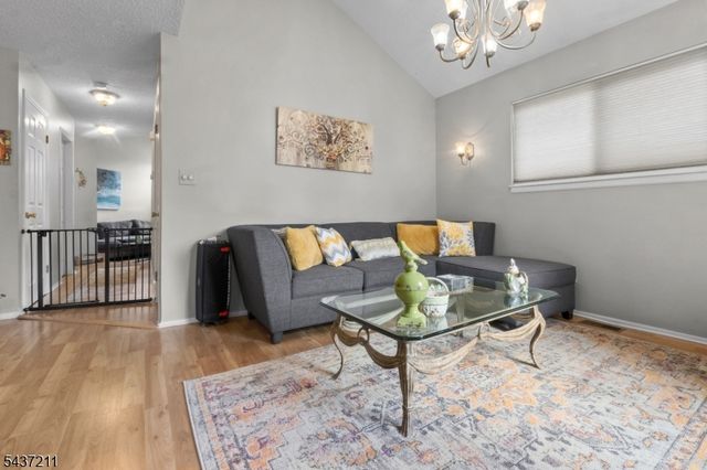 3701 Park Pl, Springfield Twp., NJ 07081