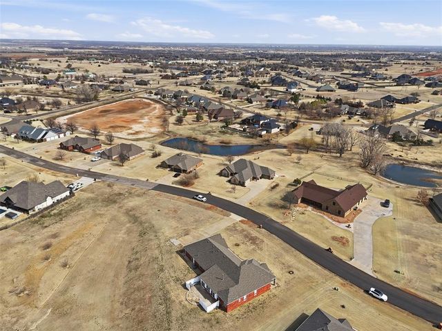 10501 Joseph Way, Yukon, OK 73099