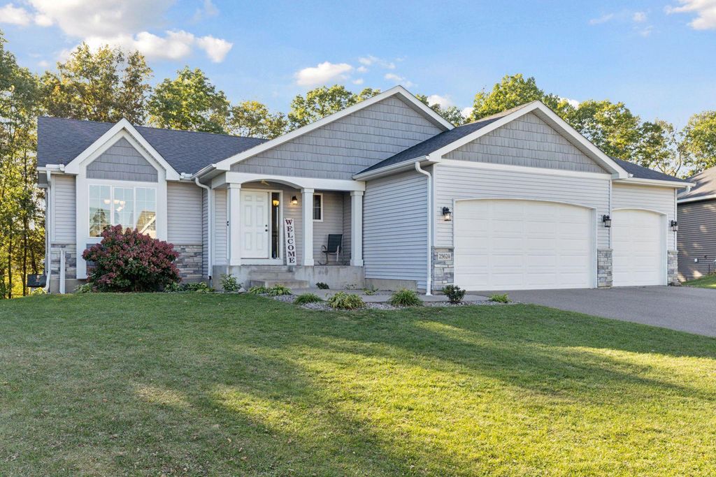 25624 12th Street W, Zimmerman, MN 55398