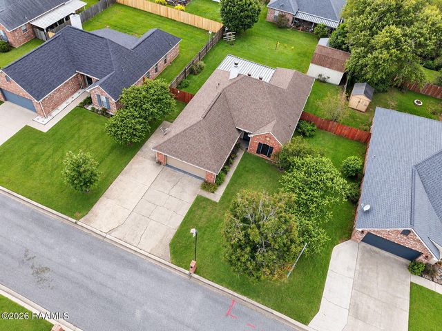 115 Fawn Lane, Broussard, LA 70518