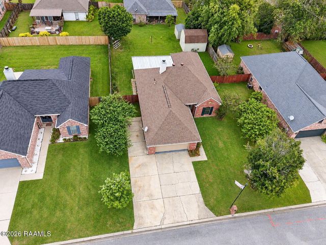 115 Fawn Lane, Broussard, LA 70518