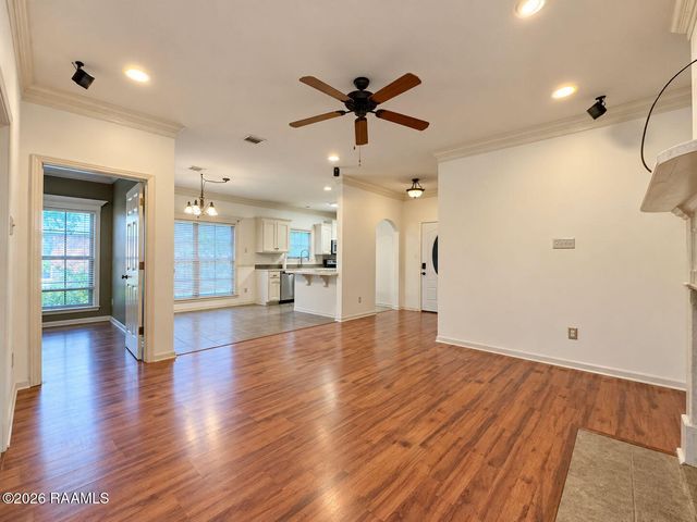 115 Fawn Lane, Broussard, LA 70518