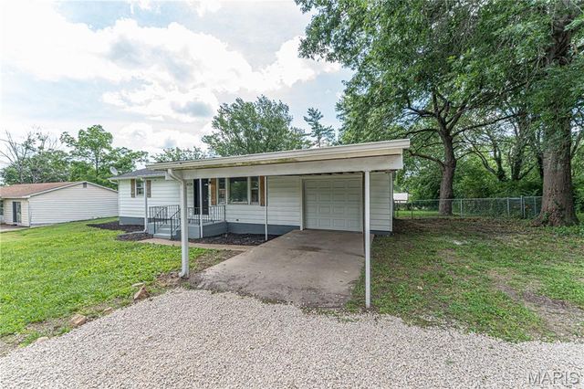 4726 High Street, Sullivan, MO 63080